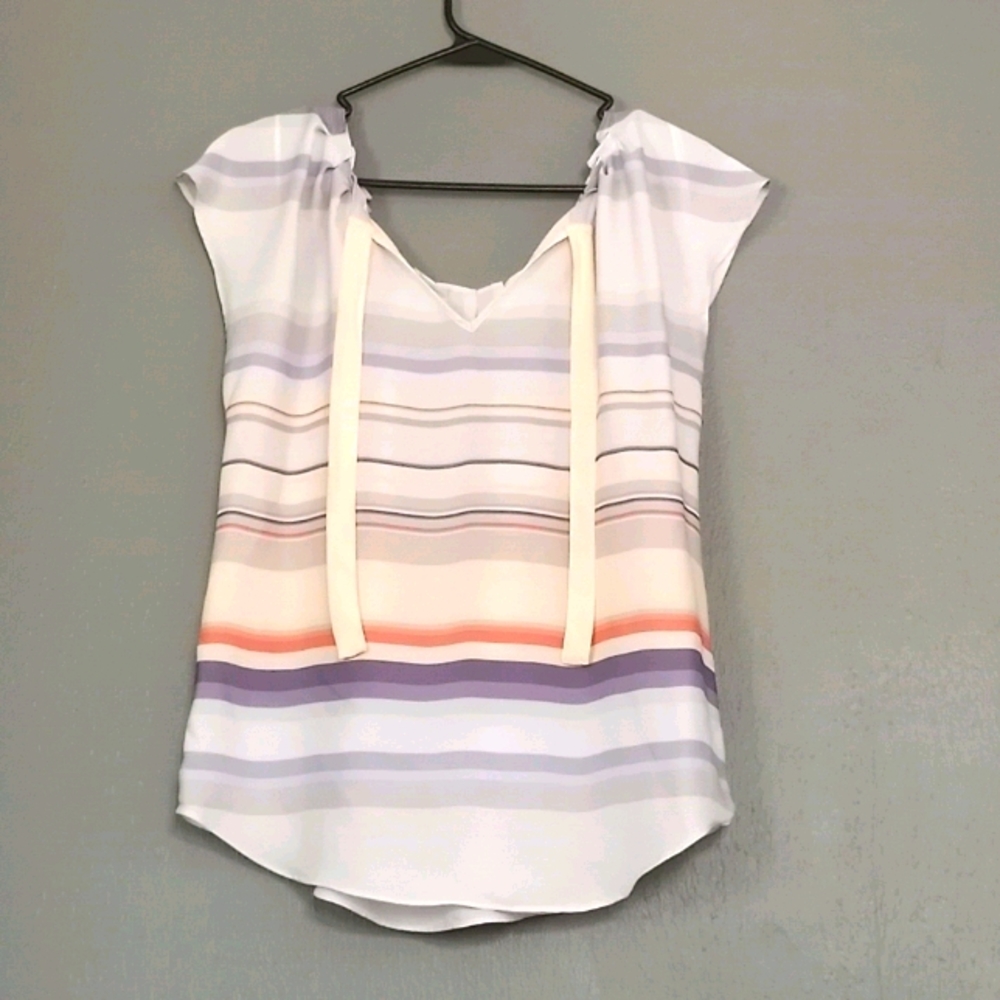 Lauren Conrad Short Sleeve Blouse